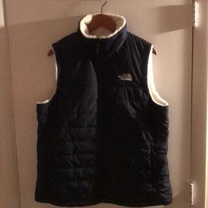 XL Unisex The North Face Reversible Vest